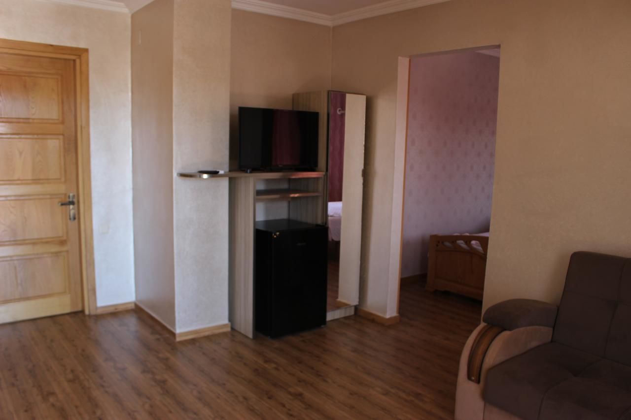 Отель Hotel Evrazia Уреки-25
